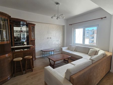 JEPET ME QIRA APARTAMENT 2+1+2 PRANE MARKATES!