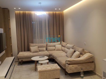 Jepet me Qera Super Apartament 1+1 ne Laprake!