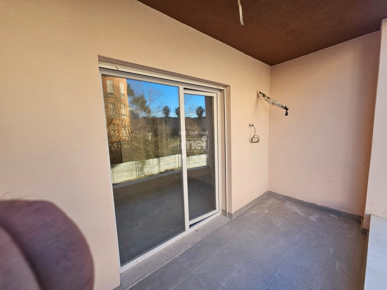 SHITET APARTAMENT 1+1 NE GOLEM PRANE HOTEL "AMELIA DI MARE"!