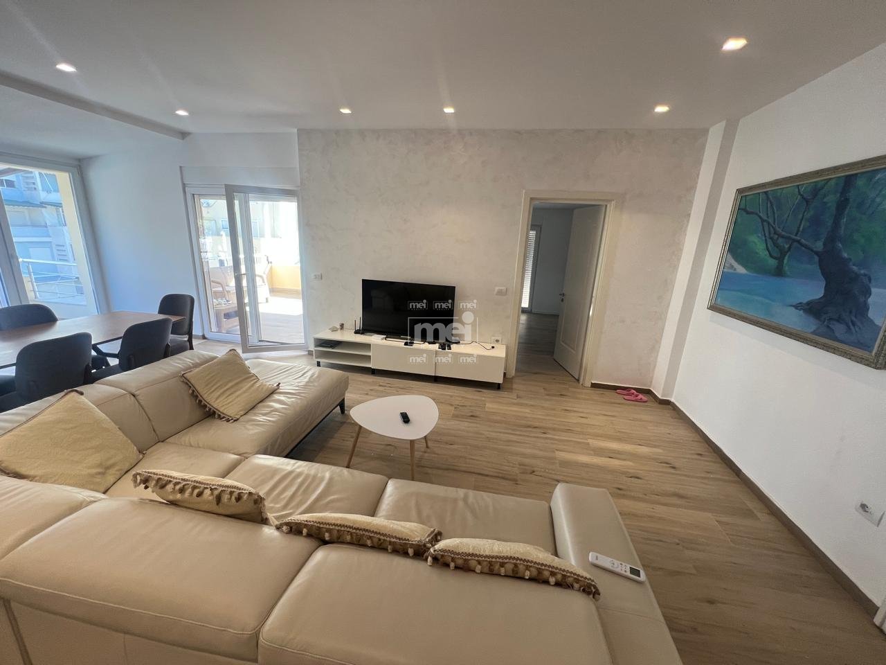 SHITET APARTAMENT  2+1 NE PLAZH, ILIRIA!