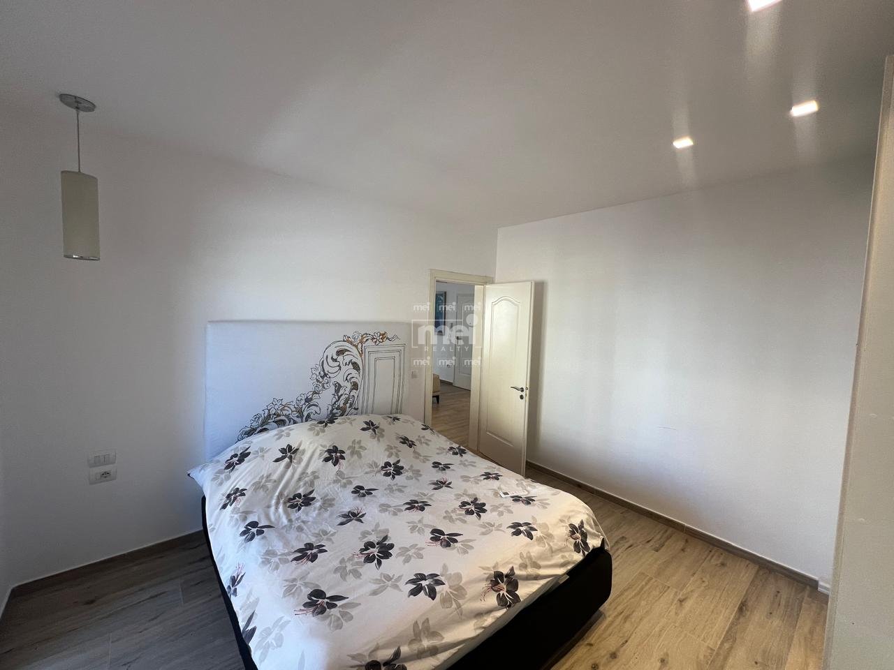 SHITET APARTAMENT  2+1 NE PLAZH, ILIRIA!