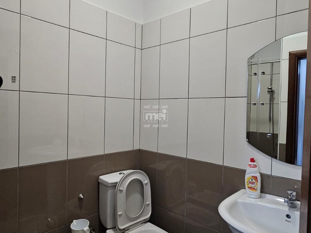 JEPET ME QIRA APARTAMENT 2+1 PRANE GJYKATES!