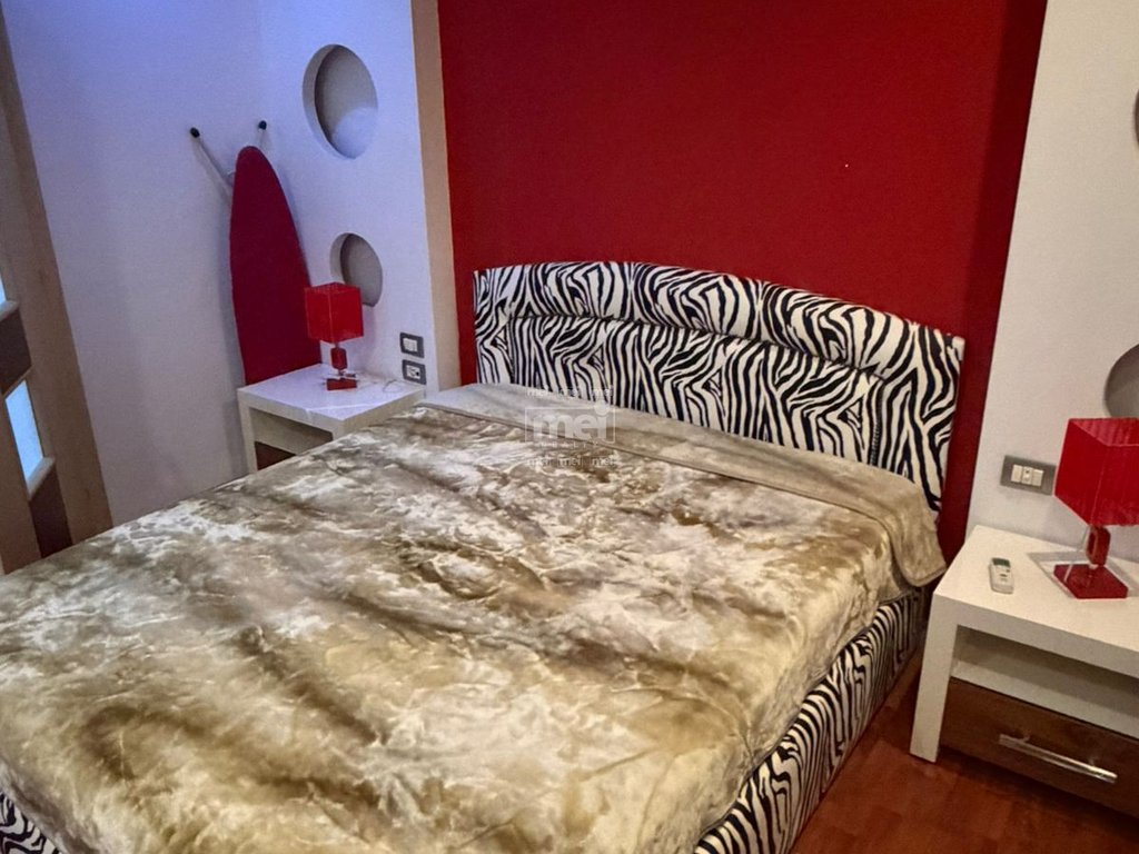 JEPET ME QERA APARTAMENT 1+1 TEK MAJESTIKU!