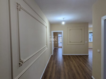 OKAZION SHITET APARTAMENT TEK POLICIA