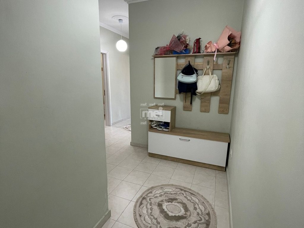 SHITET APARTAMENT 2+1 BULEVARDI KRYESOR