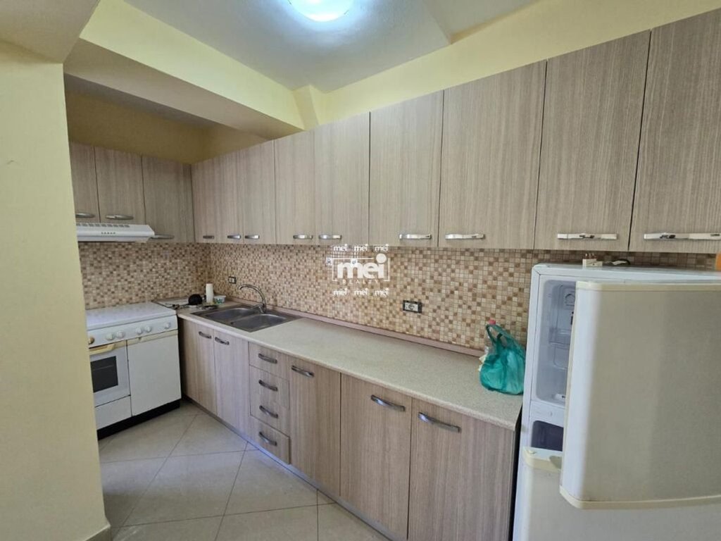 JEPET ME QIRA APARTAMENT 1+1 TEK TREGU FRUTA PERIMEVE!