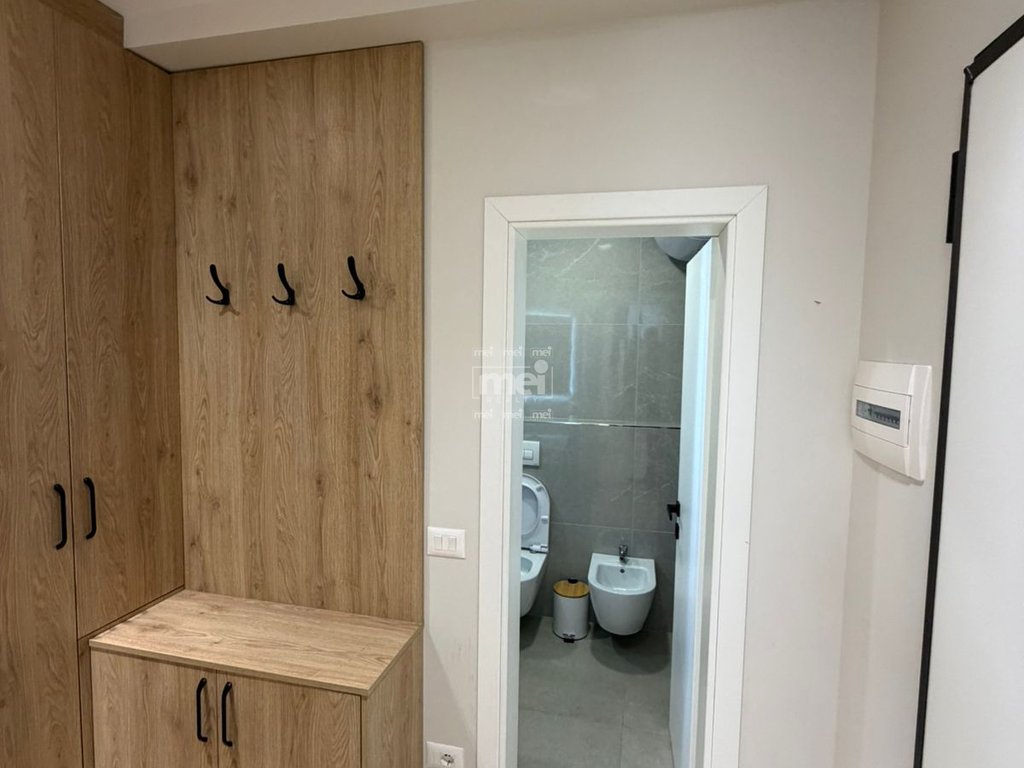 JEPET ME QIRA APARTAMENT 1+1 NE HEKURUDHA!