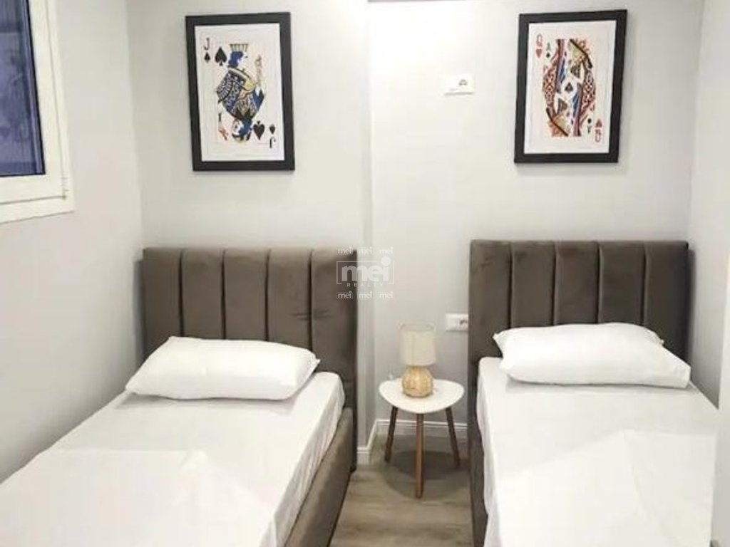 JEPET ME QIRA APARTAMENT 2+1 PRANE TATIMEVE, DURRES!