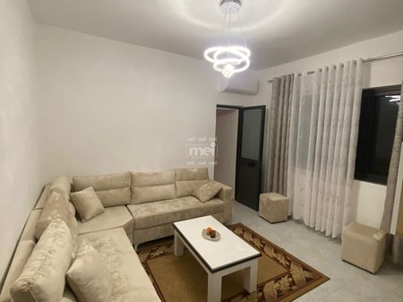 JEPET ME QIRA APARTAMENT   1+1