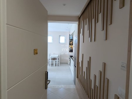 JEPET ME QIRA APARTAMENT 1+1