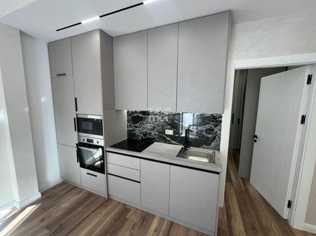 JEPET ME QIRA SUPER APARTAMENT 2+1 TEK URA E DAJLANIT!