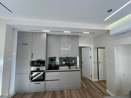 JEPET ME QIRA SUPER APARTAMENT 2+1 TEK URA E DAJLANIT!