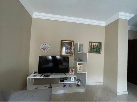 JEPET ME QIRA GARSONIERE SHKEMBI KAVAJES