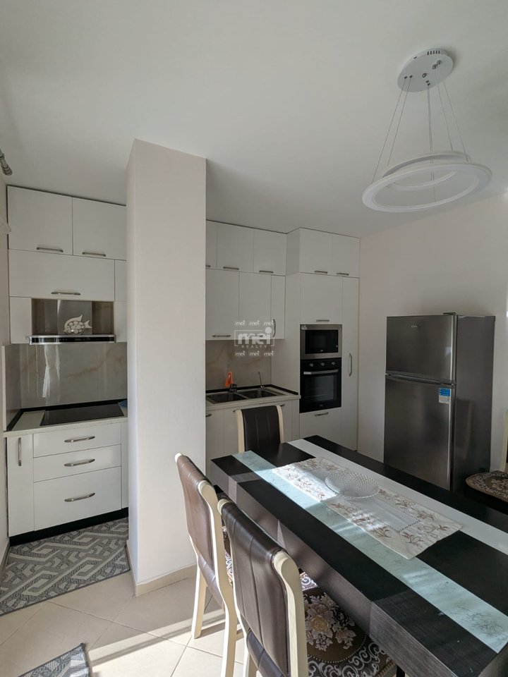 JEPET ME QIRA APARTAMENT 1+1