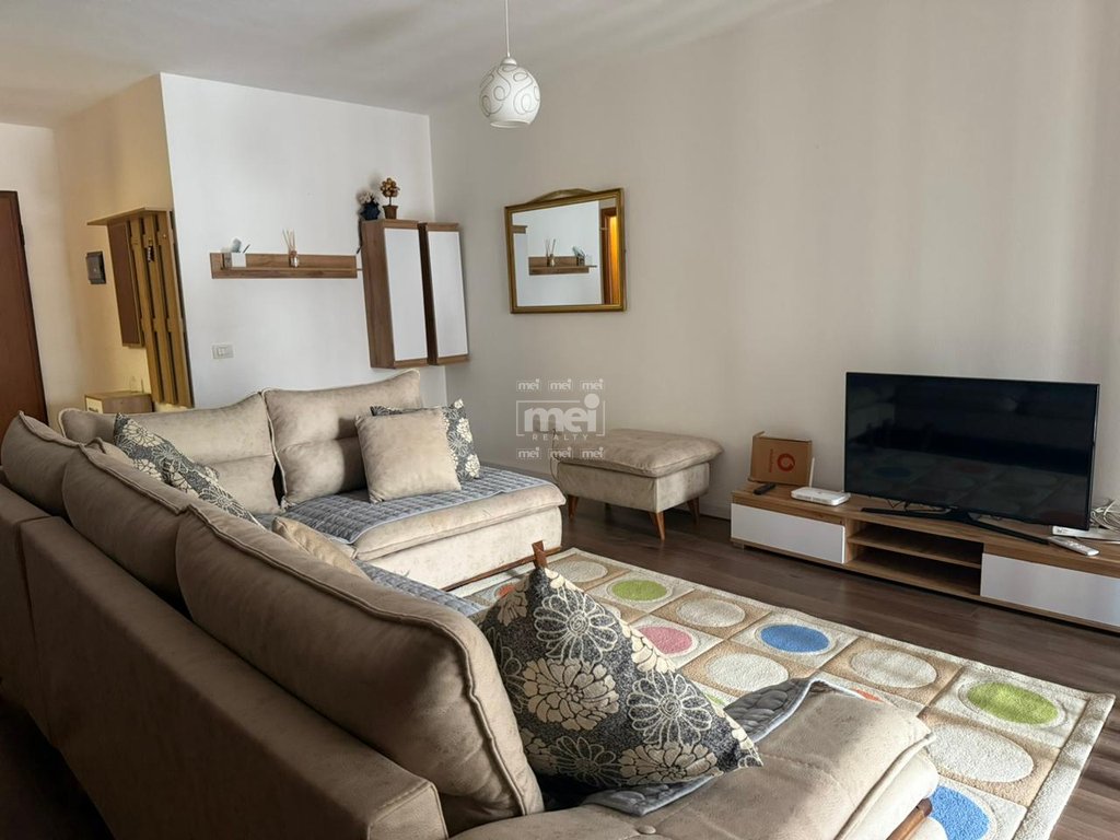 JEPET ME QIRA APARTAMENT 1+1 TEK  VOLLGA