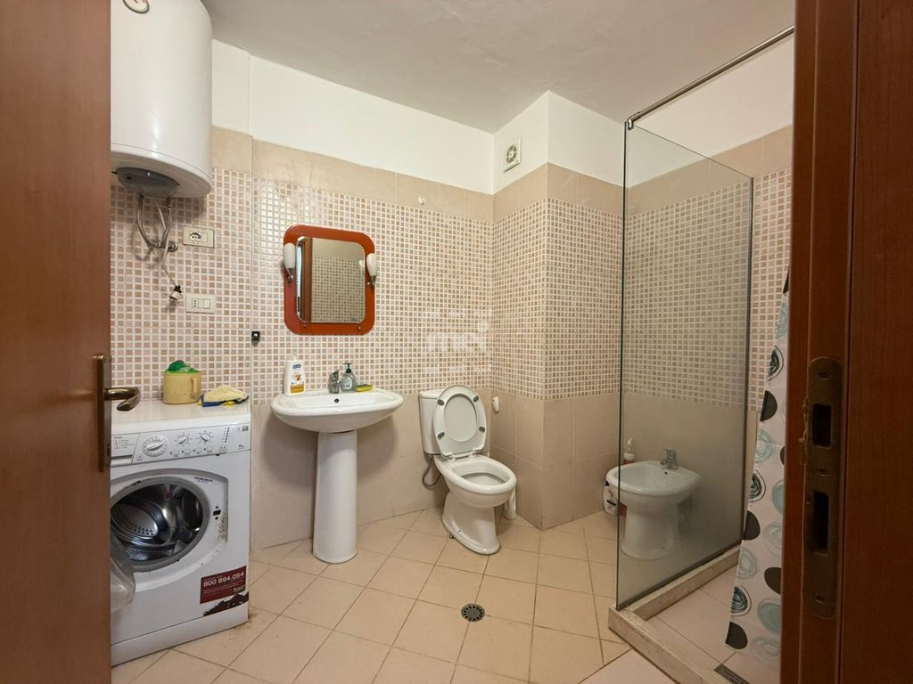 JEPET ME QIRA APARTAMENT 1+1 TEK  VOLLGA