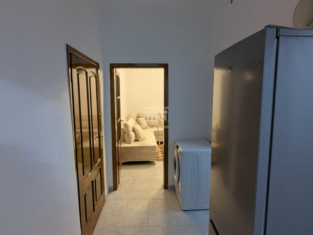 JEPET ME QIRA APARTAMENT 1+1