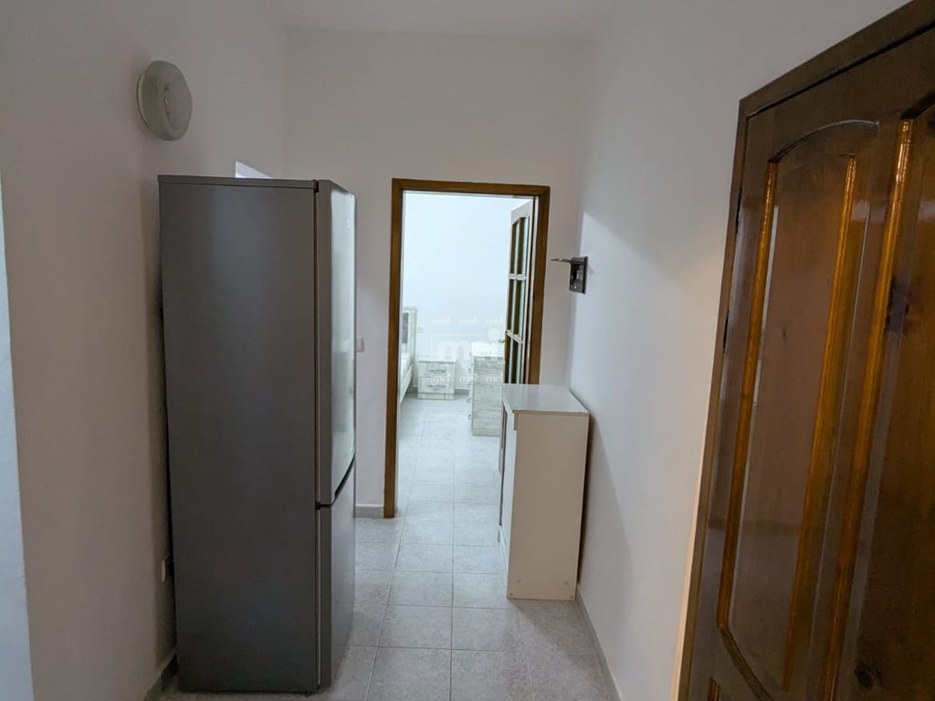 JEPET ME QIRA APARTAMENT 1+1