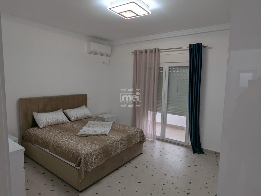 SHITET APARTAMENT 3+1 ZJARREFIKSJA DURRES