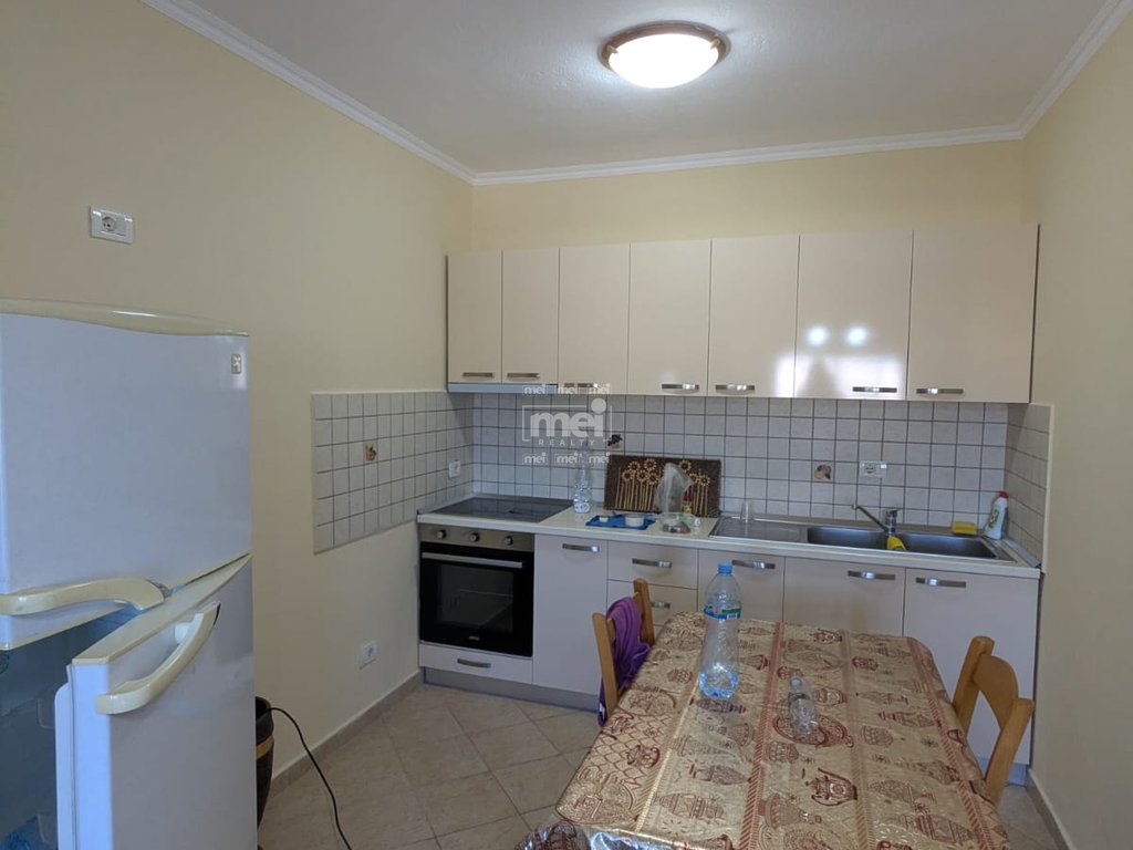 JEPET ME QIRA APARTMENTI 2+1