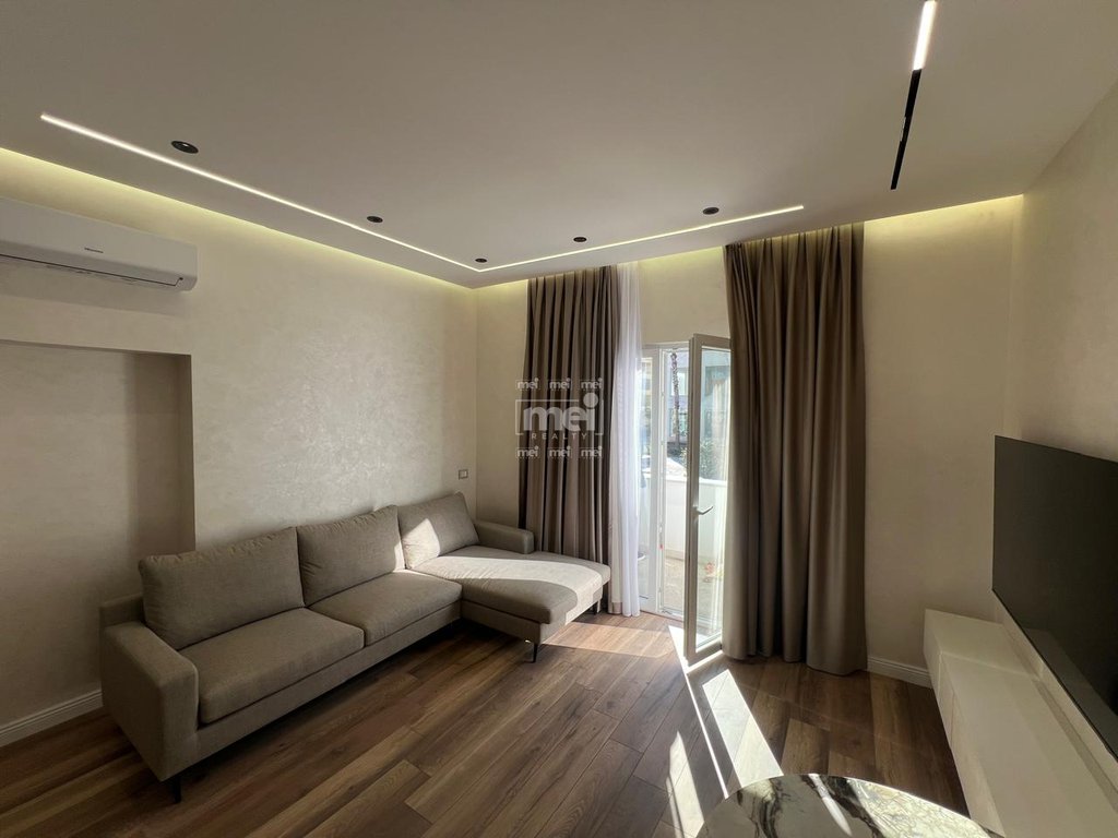 JEPET ME QIRA SUPER APARTAMENT 2+1 TEK URA E DAJLANIT!