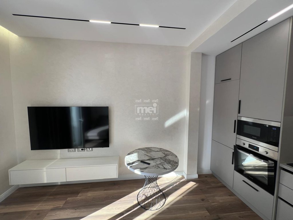 JEPET ME QIRA SUPER APARTAMENT 2+1 TEK URA E DAJLANIT!