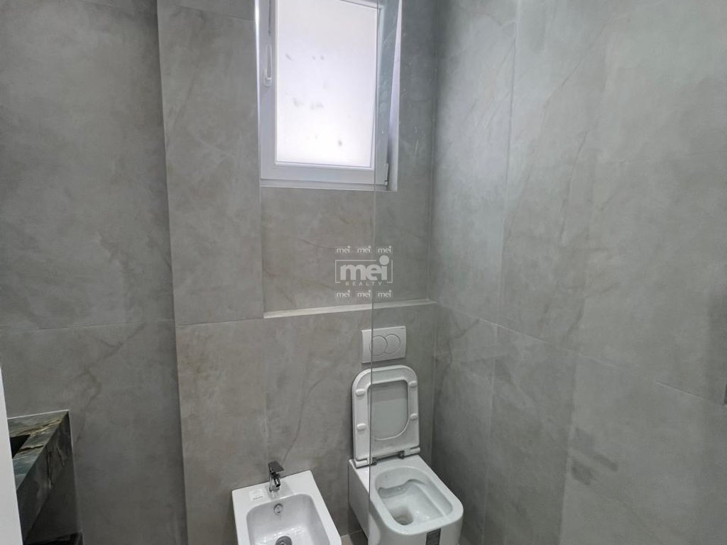 JEPET ME QIRA SUPER APARTAMENT 2+1 TEK URA E DAJLANIT!