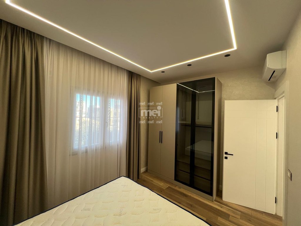 JEPET ME QIRA SUPER APARTAMENT 2+1 TEK URA E DAJLANIT!