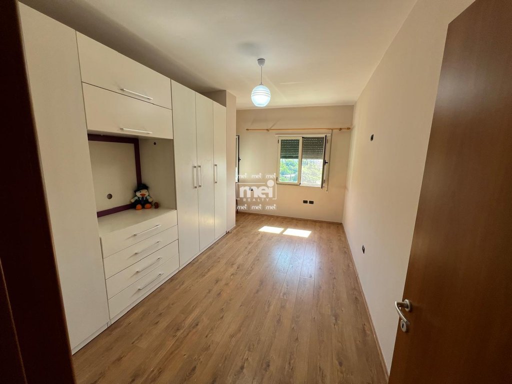 JEPET ME QIRA APARTAMENT 2+1+2 NE VOLLGA ME PAMJE NGA DETI !
