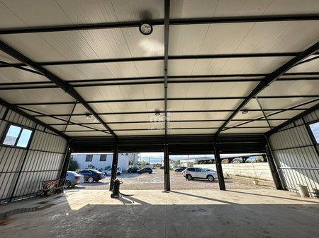 JEPET AMBIENT BIZNESI PER QERA TEK 4 RRUGET E SHIJAKUT!