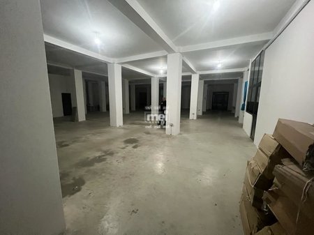 JEPET ME QIRA AMBIENT PRANE AMBVIENT!