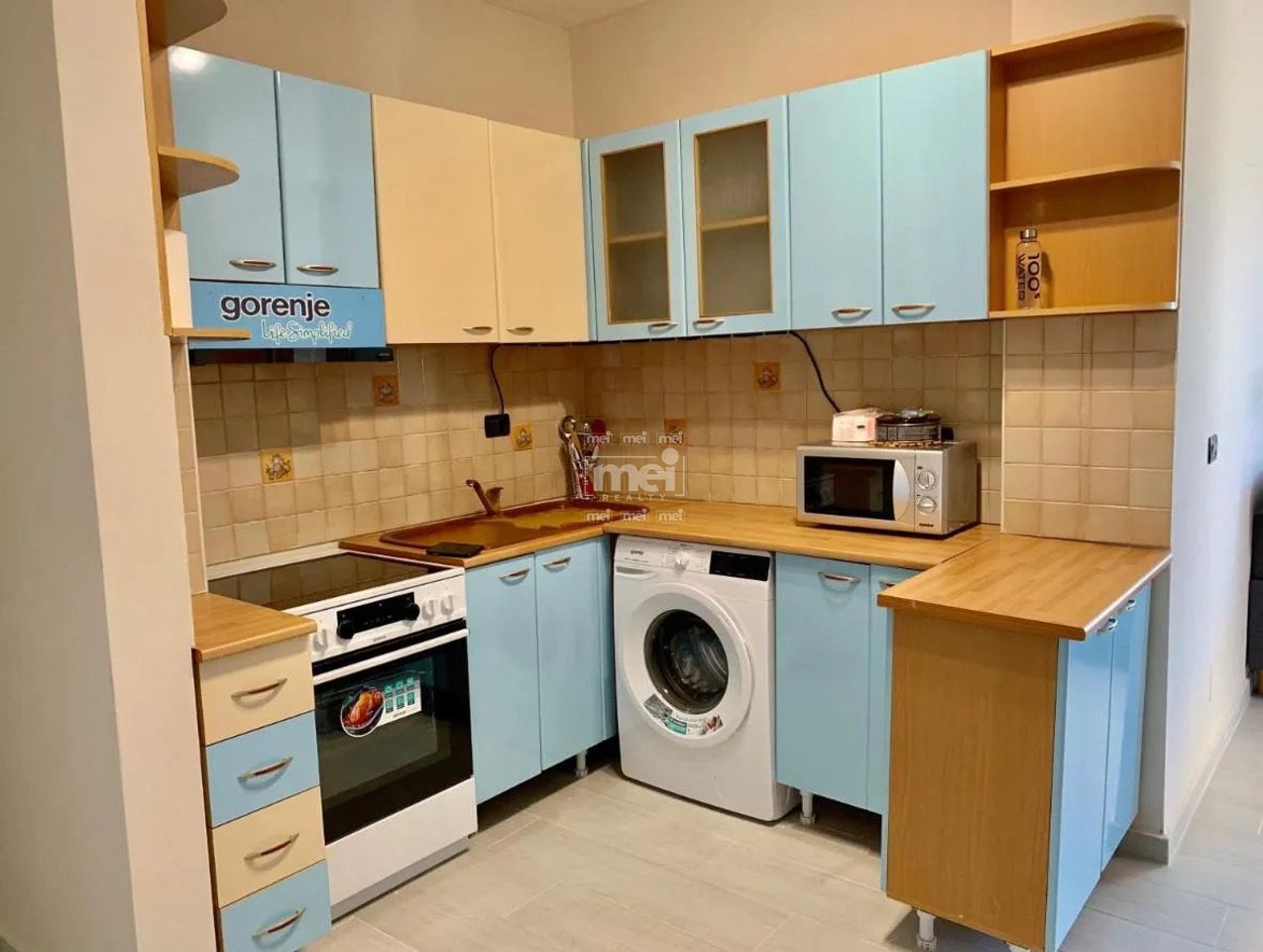 SHITET APARTAMENTI 1+1 SHKEMBI KAVAJES PAMJE NGA DETI