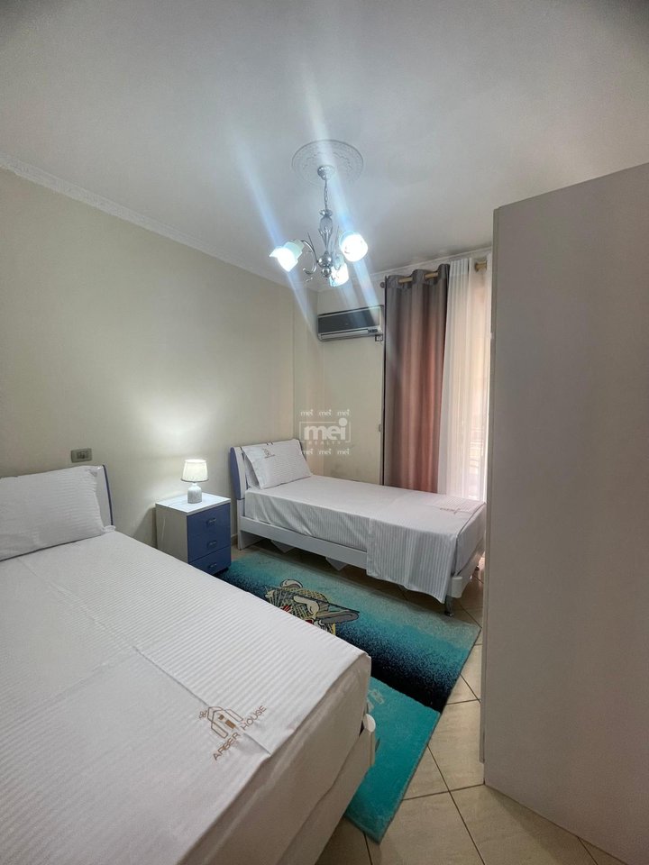 JEPET ME QIRA APARTAMENTI 2+1 PLAZH