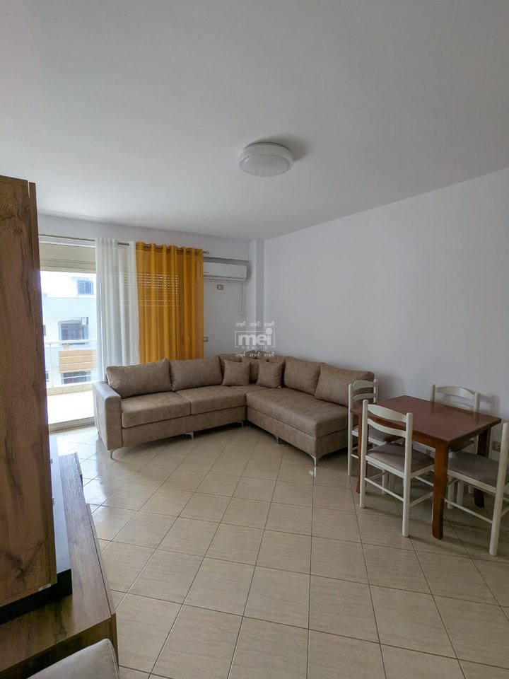 JEPET ME QIRA APARTAMENTI 2+1 PLAZH