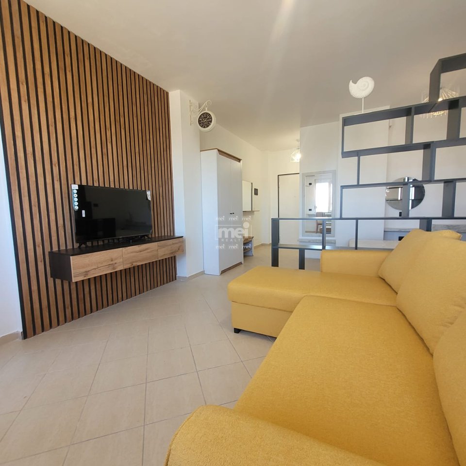 SHITET GARZONIERE PLAZH