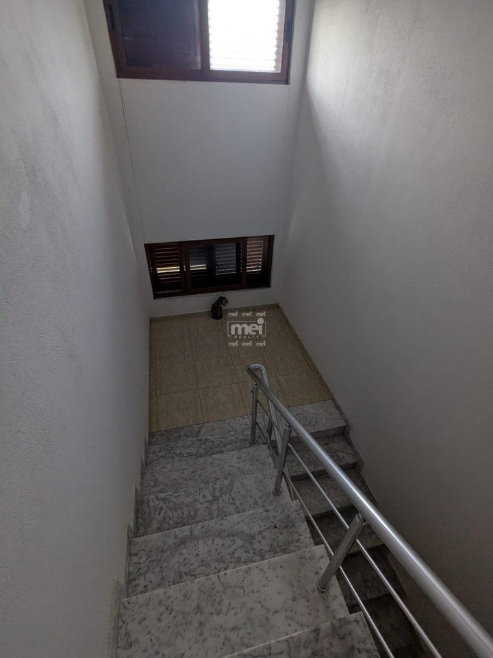 SHITET VILE NE MANEZ!