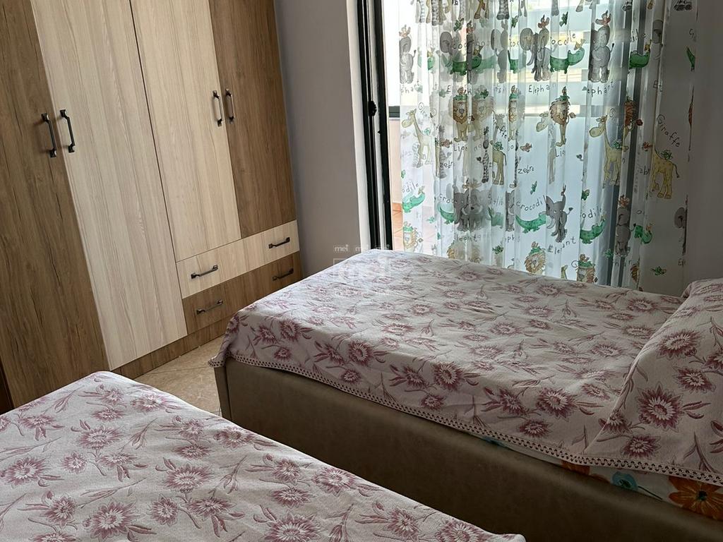 JEPET ME QIRA APARTAMENT 2+1 URA DAJLANIT