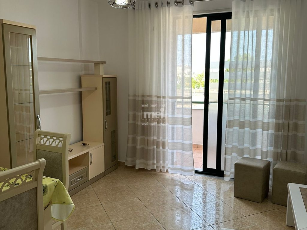 JEPET ME QIRA APARTAMENT 2+1 URA DAJLANIT
