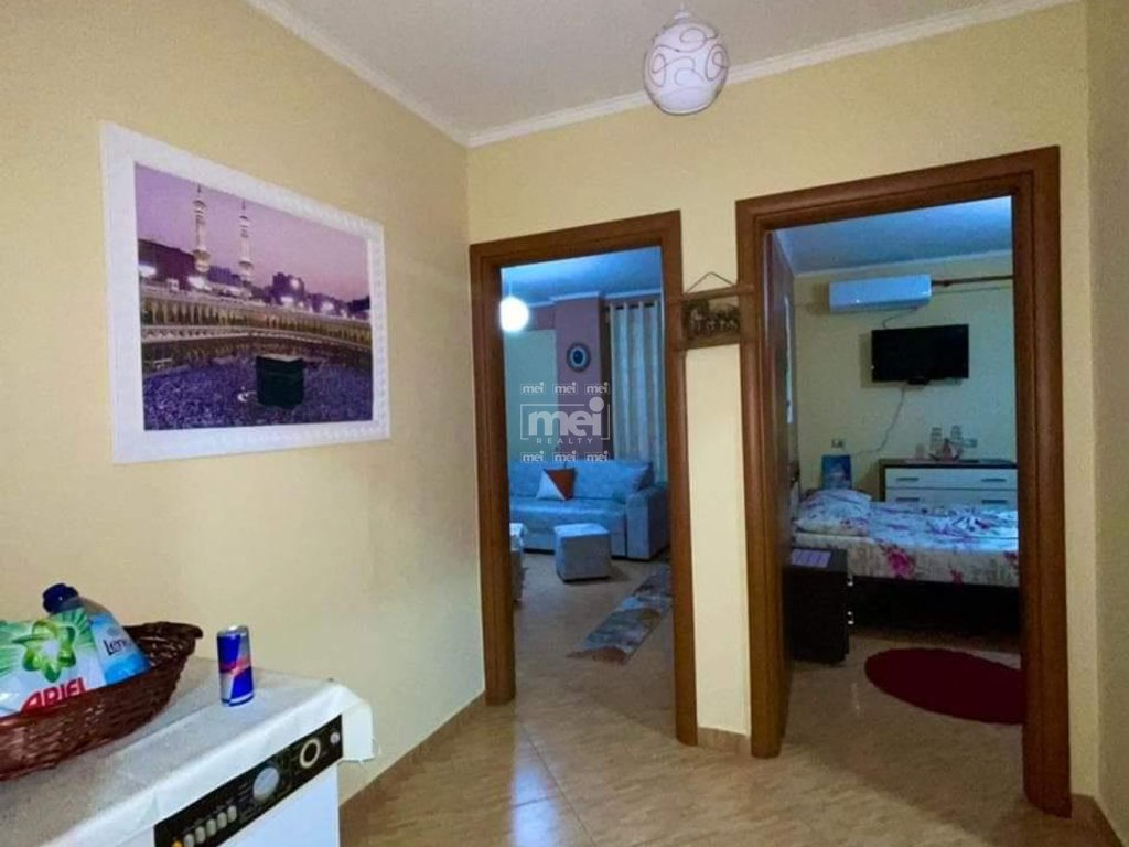 JEPET ME QIRA APARTAMENTI 1+1 PLAZH