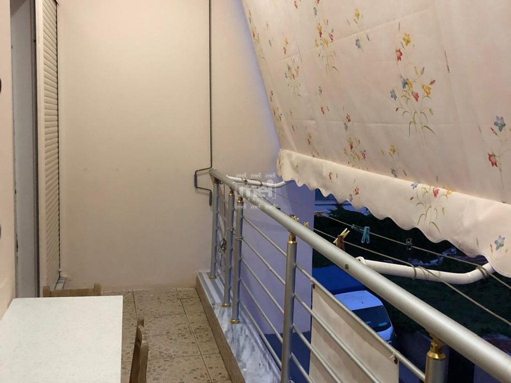 JEPET ME QIRA APARTAMENTI 1+1 PLAZH