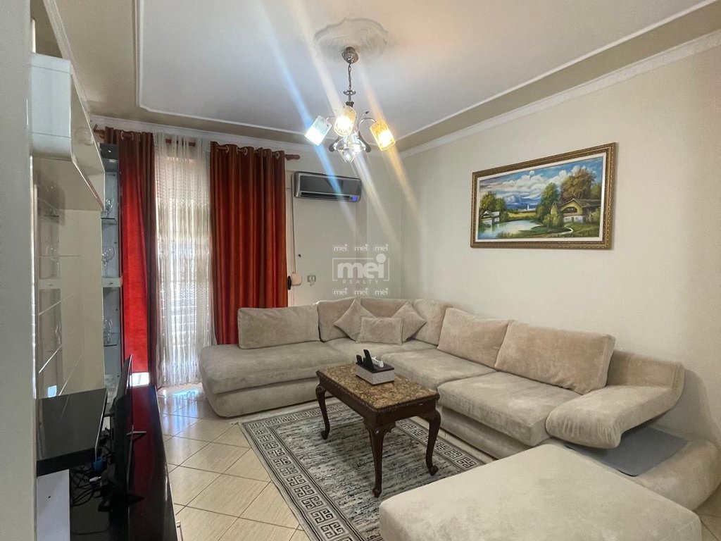 JEPET ME QIRA APARTAMENTI 2+1 PLAZH