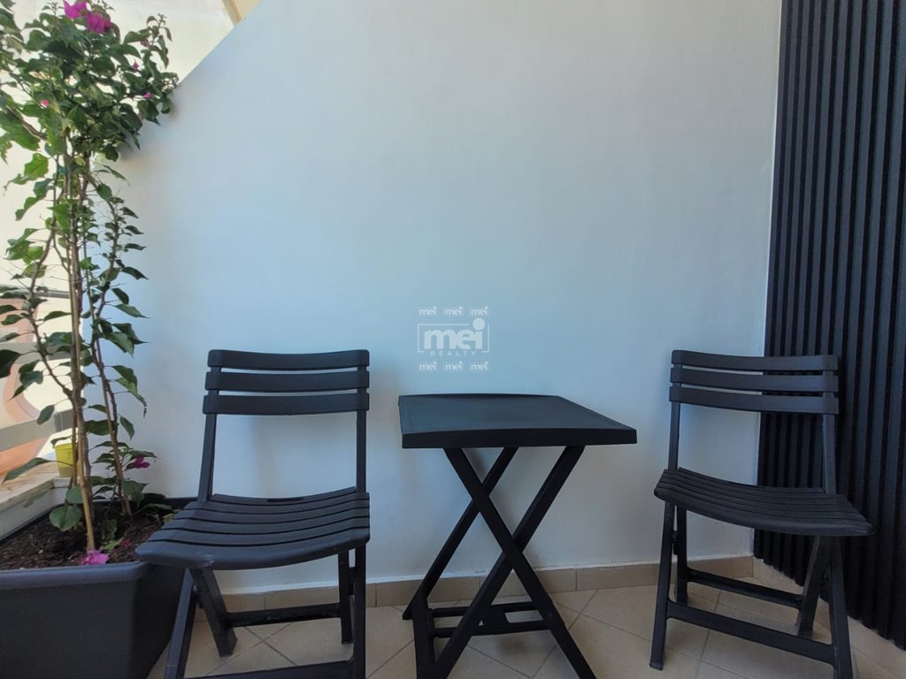 SHITET GARZONIERE PLAZH