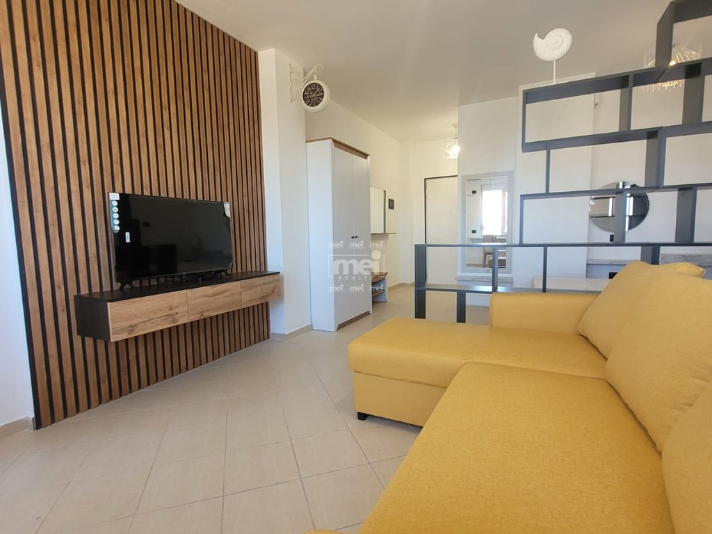 SHITET GARZONIERE PLAZH