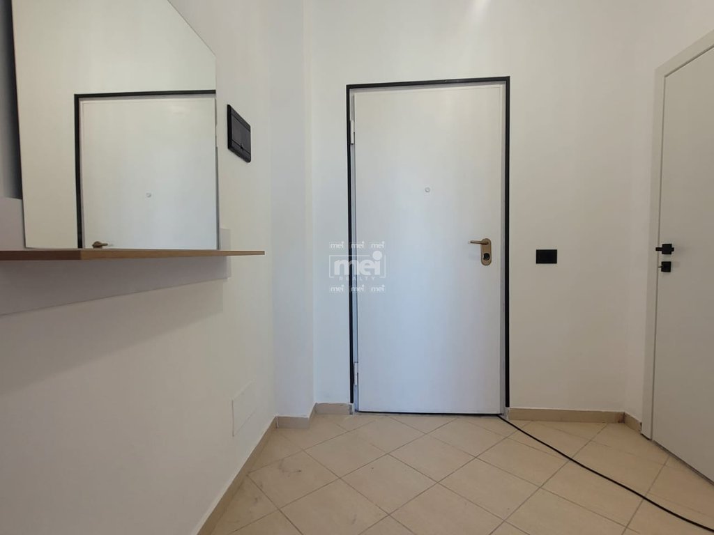 SHITET GARZONIERE PLAZH