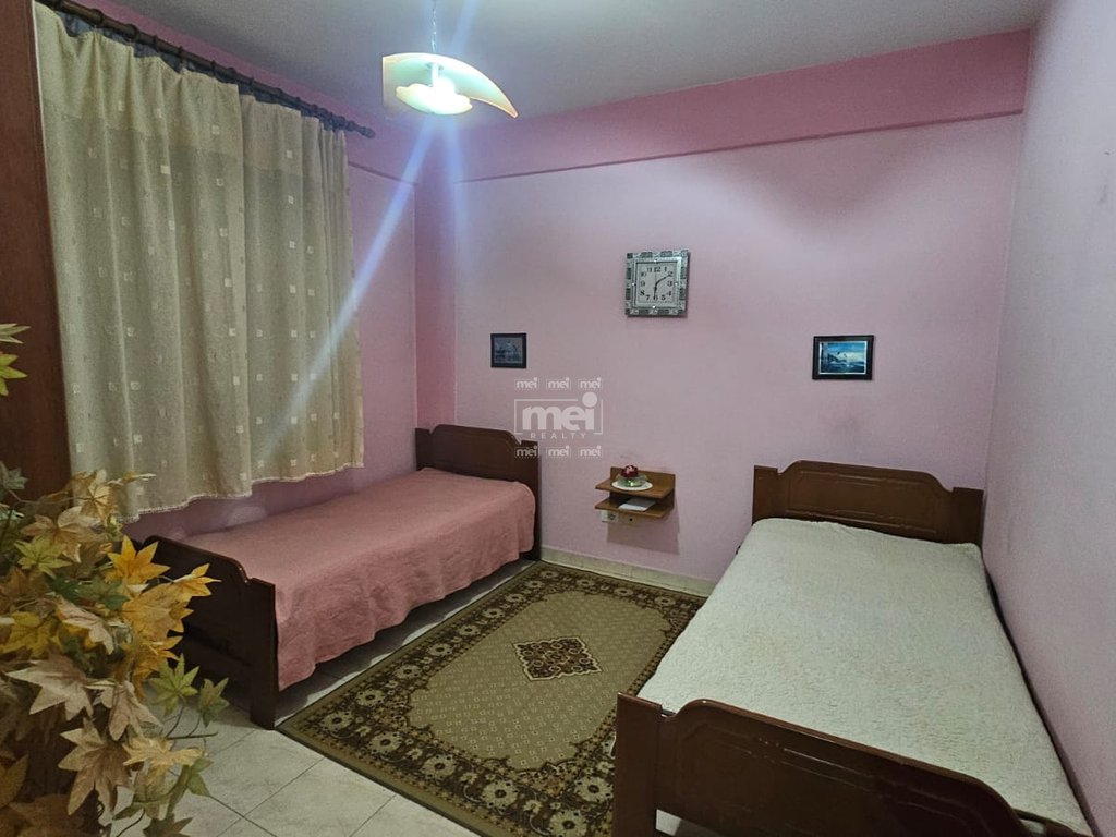 JEPET ME QIRA APARTAMENT 2+1 TEK DREJTORIA E POLICISE, DURRES!