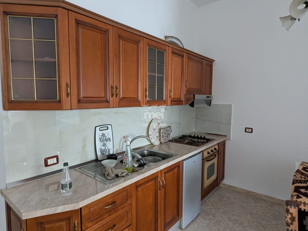 JEPET ME QIRA APRTAMENT 1+1