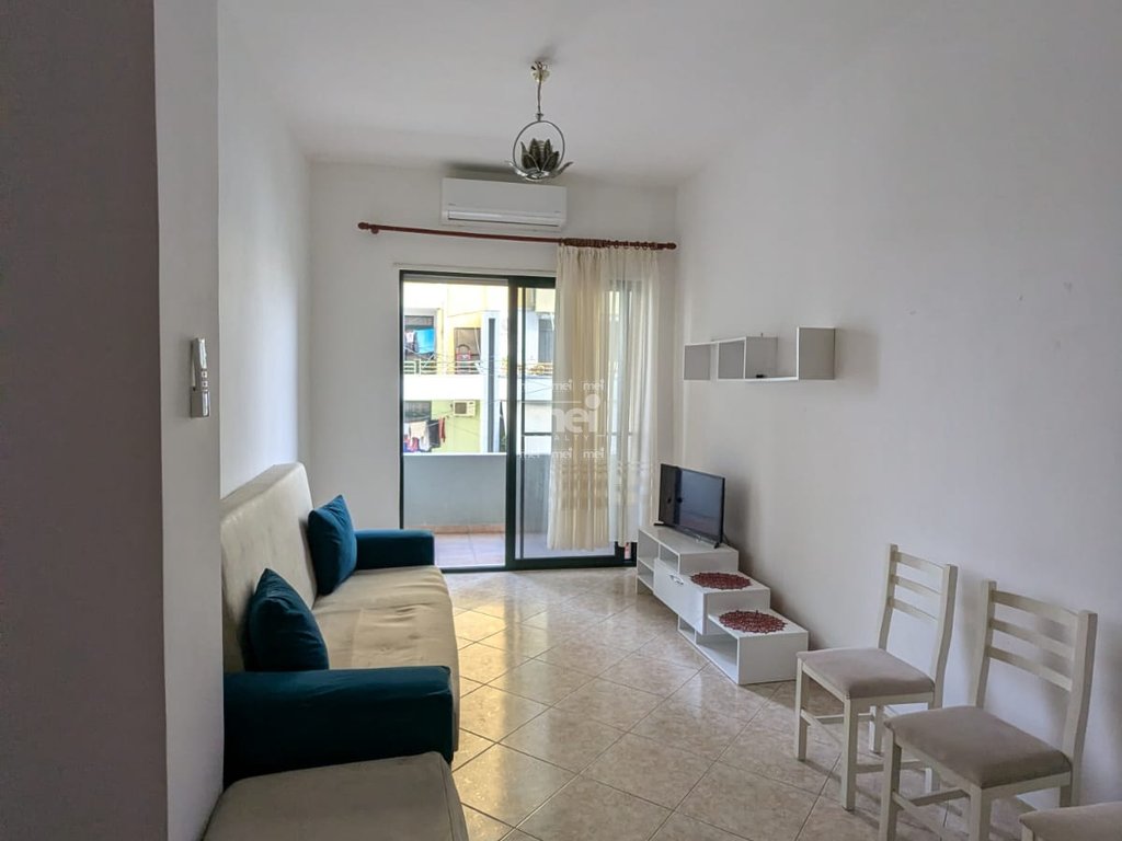 JEPET ME QIRA APRTAMENT 1+1