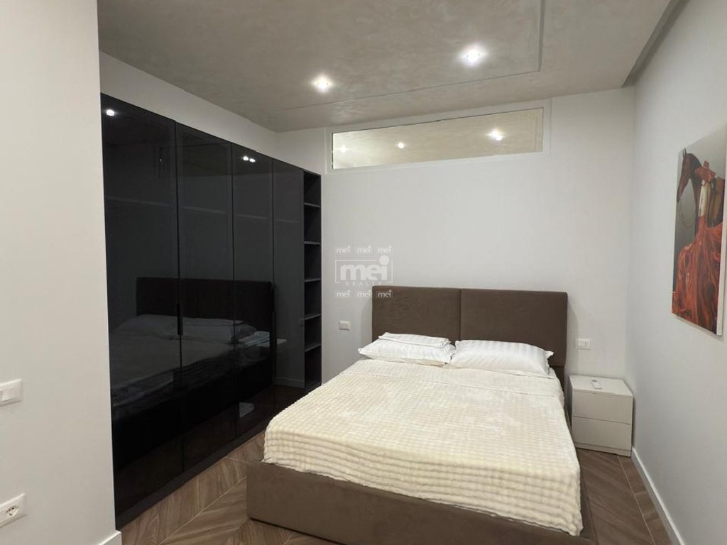 JEPET ME QIRA APARTAMENT 2+1 VOLLGA