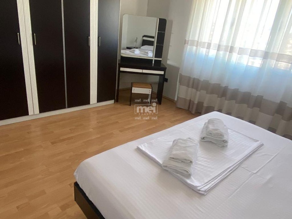 JEPET ME QIRA APARTAMENT 2+1+2 ME PAMJE NGA DETI NE QENDER!