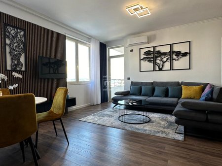 JEPET ME APARTAMENT 2+1 NE VOLLGA ME PAMJE NGA DETI!